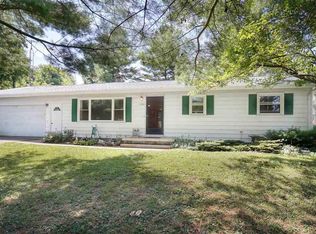 2399 Taylor Dr, Adrian, MI