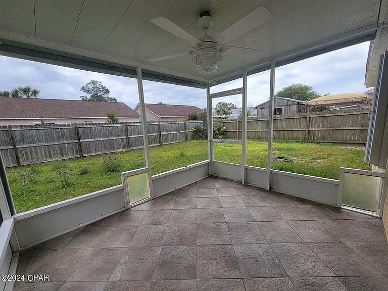 1609 Vecuna Cir — Photo 14