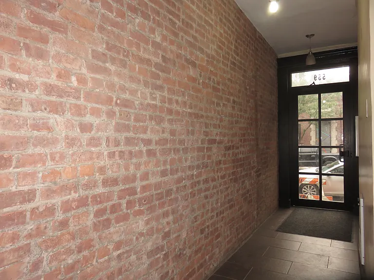559 Saint Johns Pl #2B — Photo 11