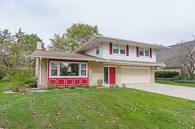 1st image of 2710 Briarwood Dr W