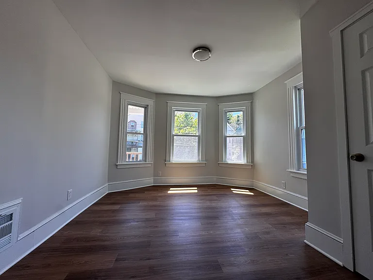 396 Chestnut St #2 — Photo 12