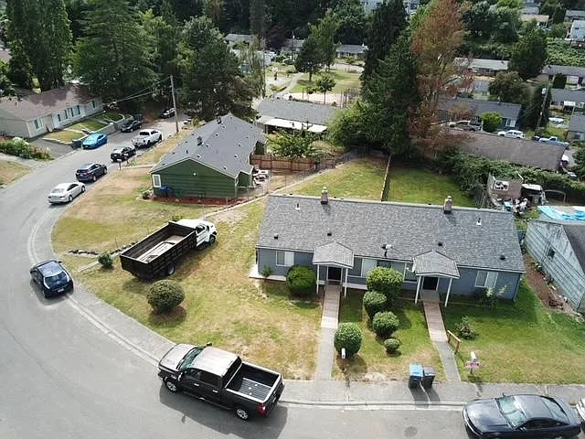 1725 Anderson St — Photo 18