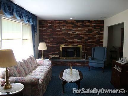 2nd image of 307 Hamilton Pl