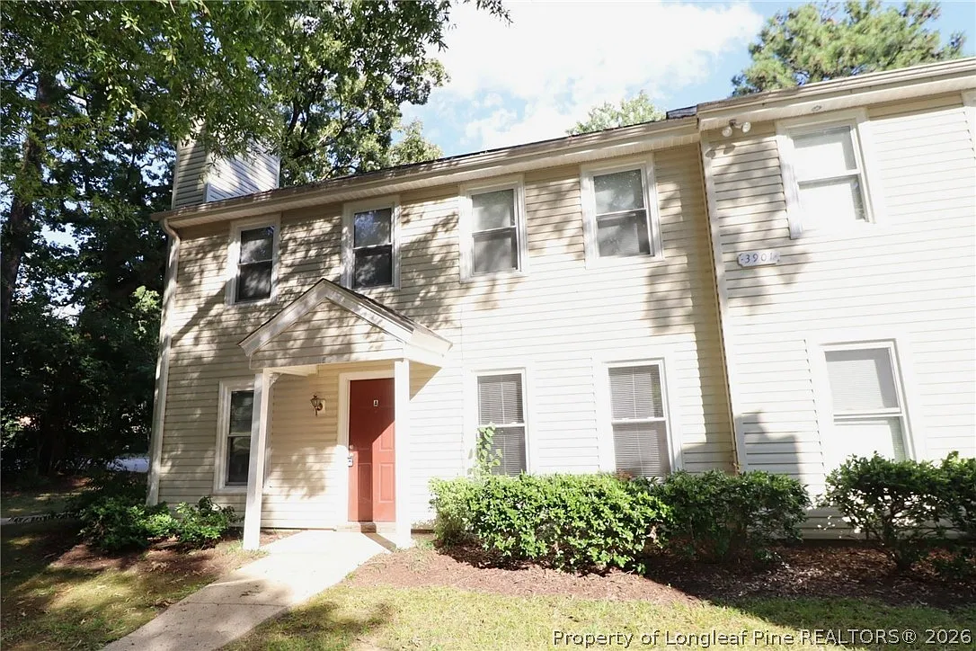 2 bed, 2.0 bath, $1,095 — Photo 1