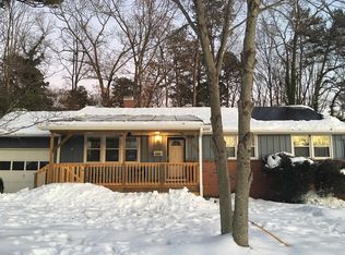 2502 Hill N Dale Dr, Greensboro, NC 27408