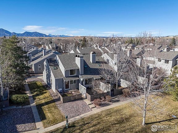4th image of 314 S Taft Ct #84