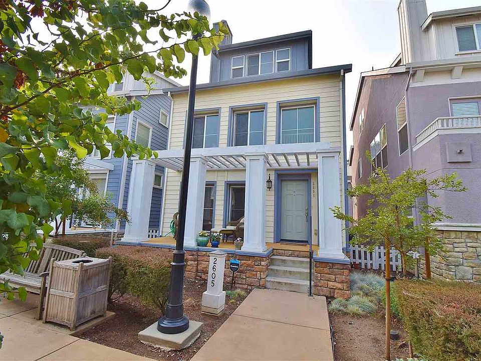 2nd image of 2605 Wisteria Way