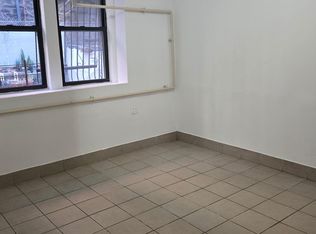 114 Nagle Ave APT 1C, New York, NY 10040
