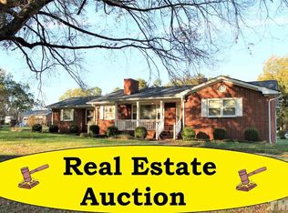 1971 E Hanford Rd, Burlington, NC 27215