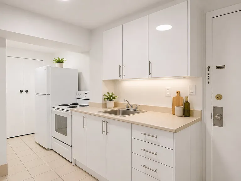 2208 Dufferin St #107 — Photo 14