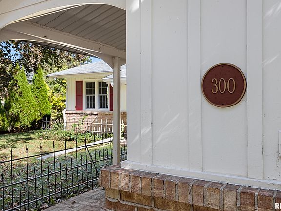 4th image of 300 S Louisiana Ave
