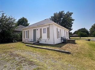1401 S Dille Ave, El Reno, OK 73036
