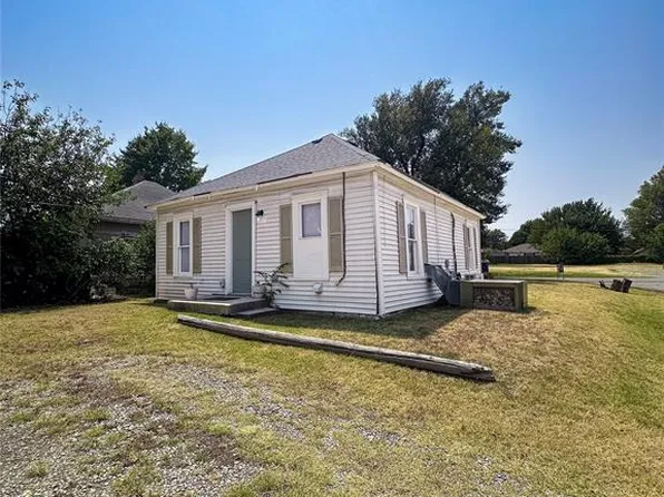 1401 S Dille Ave, El Reno, OK 73036