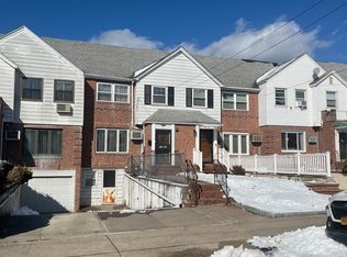 19825 29th Ave, Flushing, NY 11358