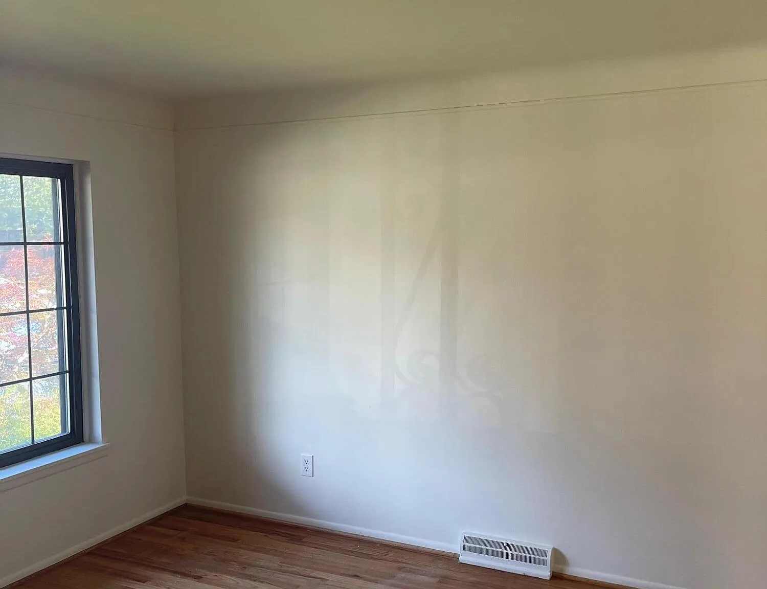 2 bed, 1.5 bath, 1152 sqft, $1,600 — Photo 2