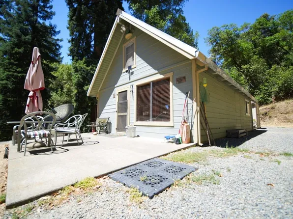 13735 Green Valley Road, Forestville, CA 95472