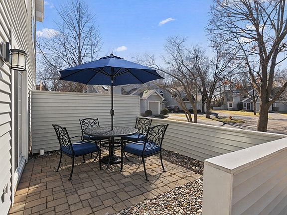 4th image of 1855 Terraceview Ln N APT A
