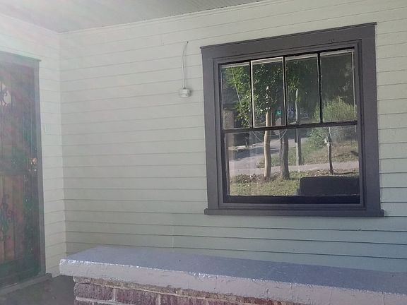 4th image of 2717 Lay Ave