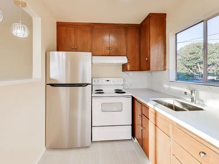 295 Buchanan St #202 — Photo 1
