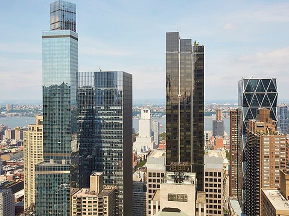 4th image of 150-156 W 56th St APT 5004