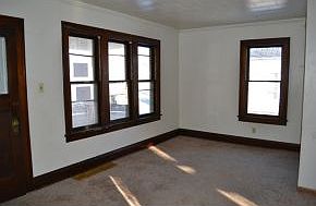 4th image of 138 Central Ave