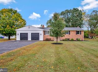 10526 Willetts Crossing Rd, White Plains, MD 20695