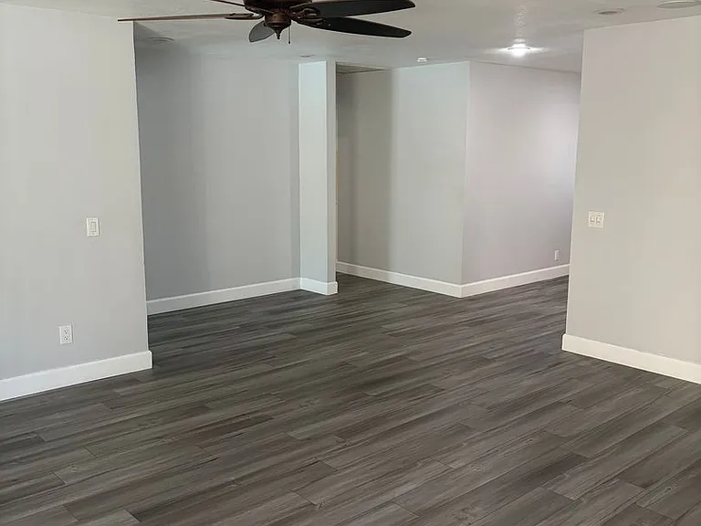 1118 Zircon St — Photo 12