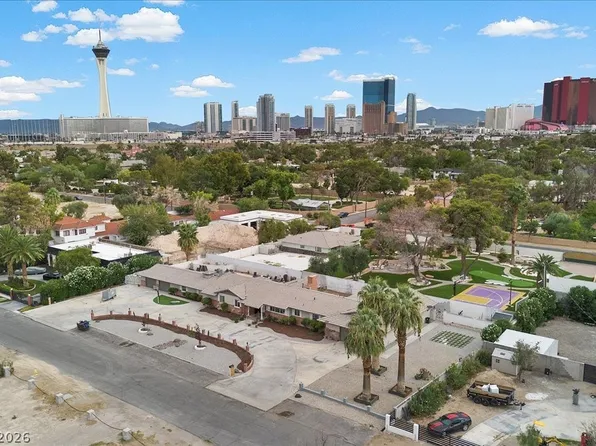 2211 Edgewood Ave, Las Vegas, NV 89102