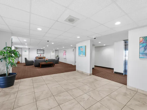 Chatham Tower Apartments