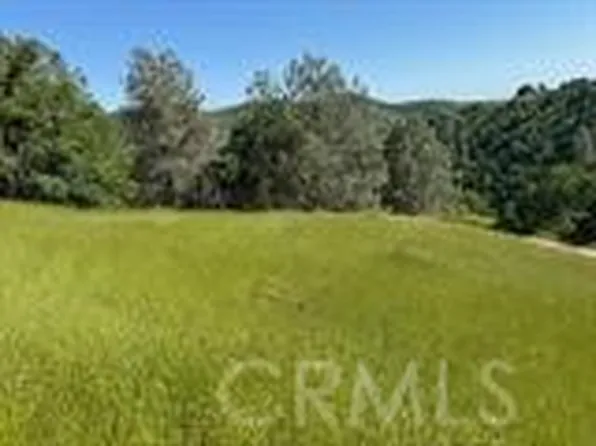 13 Lazy L Summit Ln, Coarsegold, CA 93614