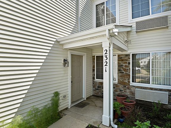 4th image of 2321 Silverstone Dr #2321