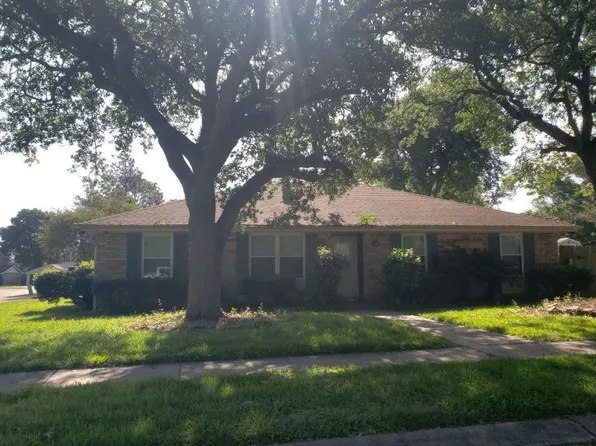 2188 Oak Tree Dr, La Place, LA 70068