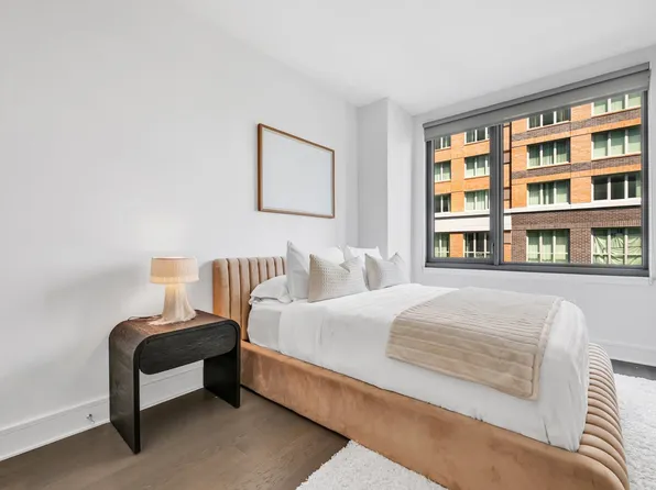 9 Avenue At Port Imperial image 19 of 50