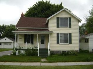 1402 S Wenona St, Bay City, MI 48706