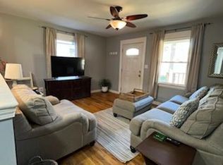 1235 Effingham Rd, Charlotte, NC 28208
