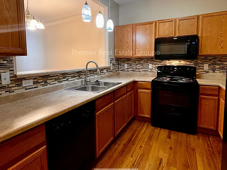 2837 Tumblewood Grv — Photo 7