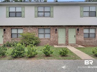 226 W Canal Dr #6, Gulf Shores, AL 36542
