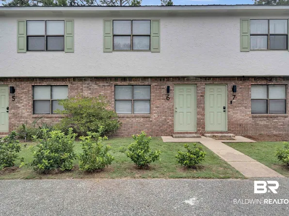 226 W Canal Dr #6, Gulf Shores, AL 36542