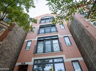 907 S Miller St APT 3, Chicago, IL 60607