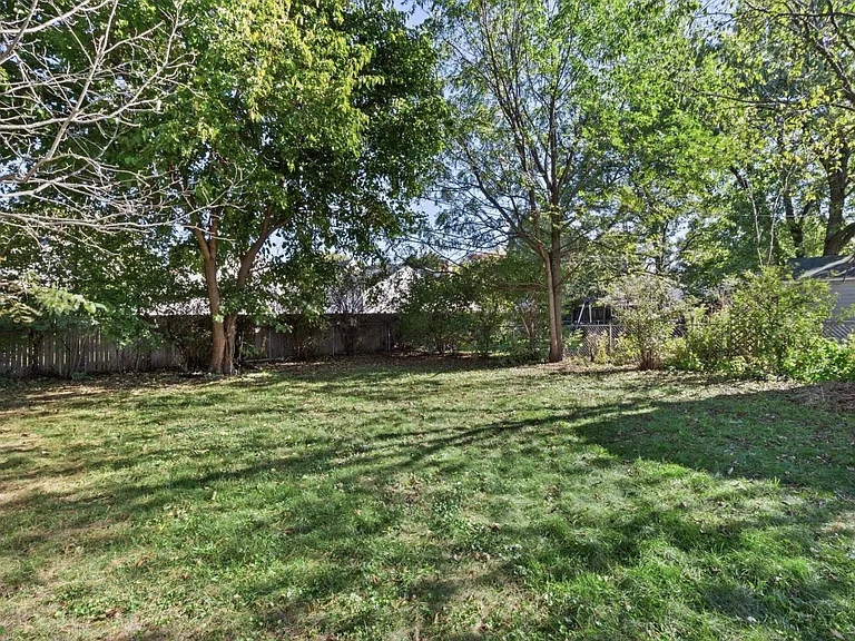 4918 N Berkeley Blvd — Photo 4