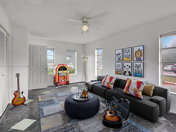 4th image of 9361 NW 19th Pl
