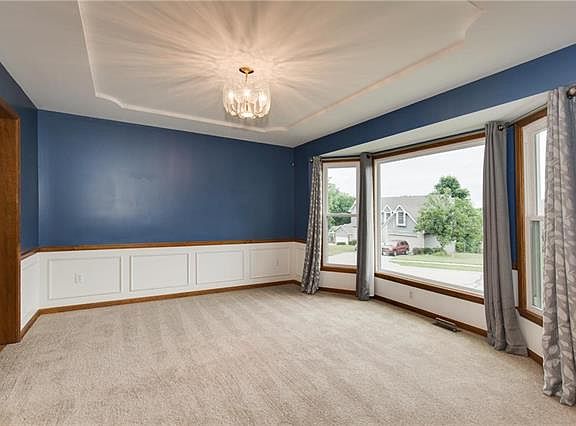 5th image of 1538 Chauncey Ave
