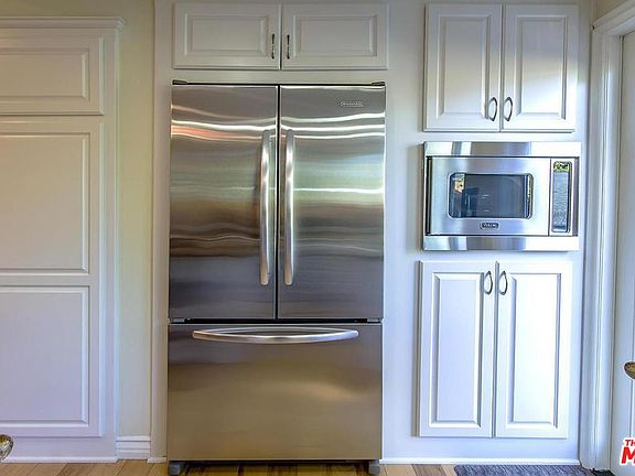 2nd image of 31935 Watergate Ct