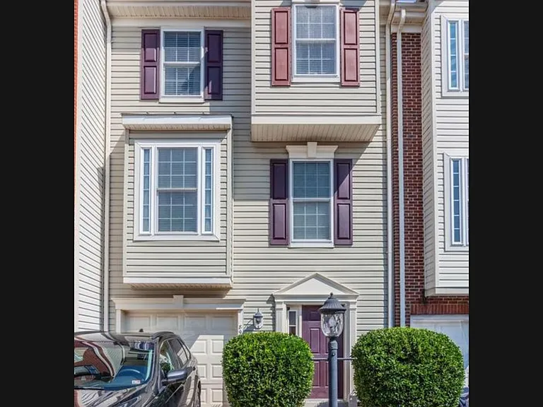 8990 Brewer Creek Pl — Photo 1