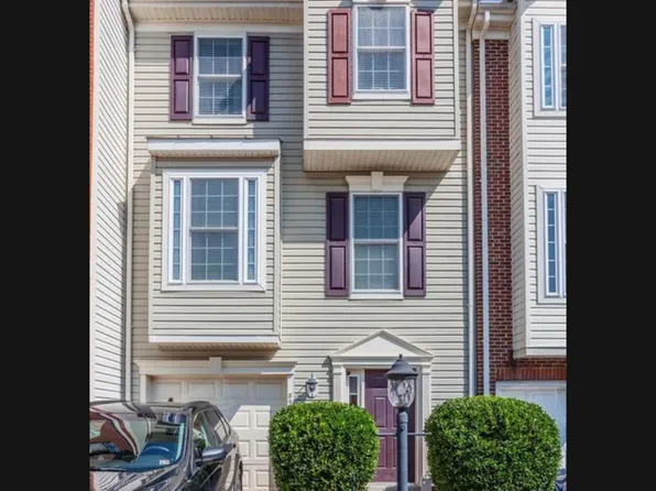 8990 Brewer Creek Pl, Manassas, VA 20109