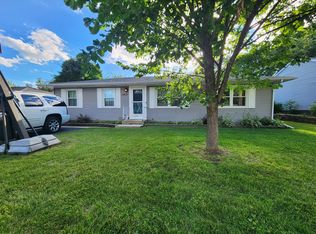 1815 Lakewood Ave, McHenry, IL 60050