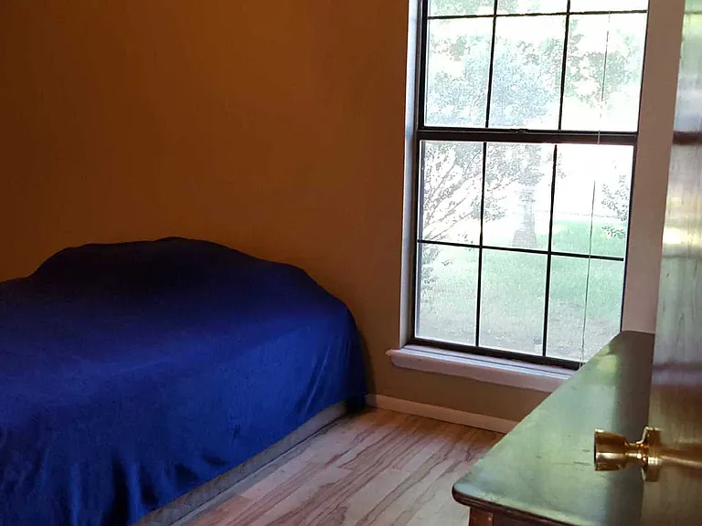 9605 Dover Ave — Photo 10