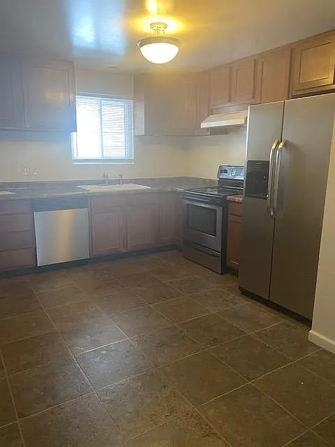 220 Tionda Dr S #3
