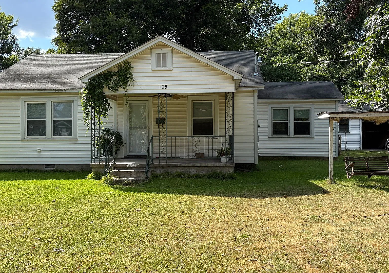 For Rent 3 Bedroom 2 Bath — Photo 1