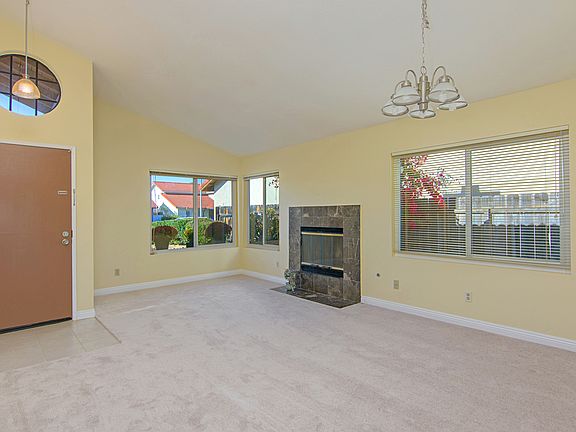 3rd image of 13297 Entreken Ave